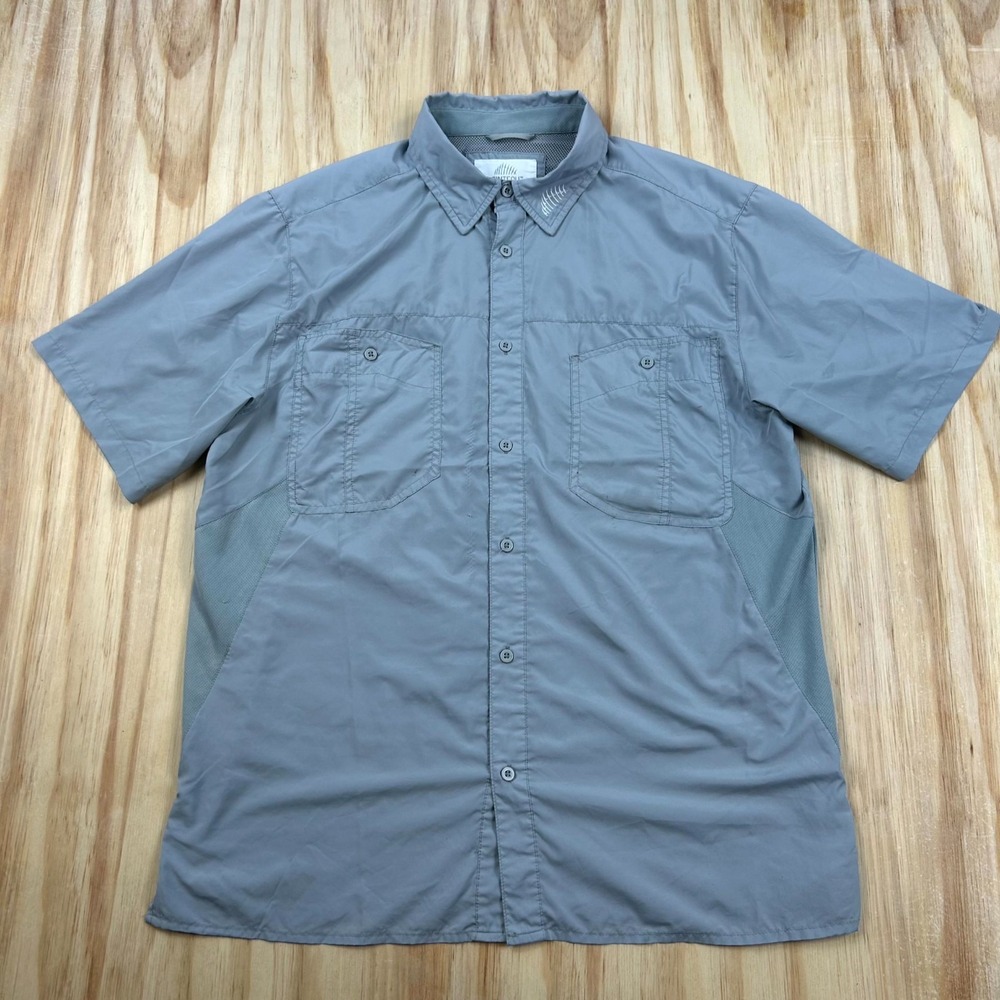 FinTech Fishing Shirt Mens Large Gray Short Sleeve Button Front Pocket Outdoor